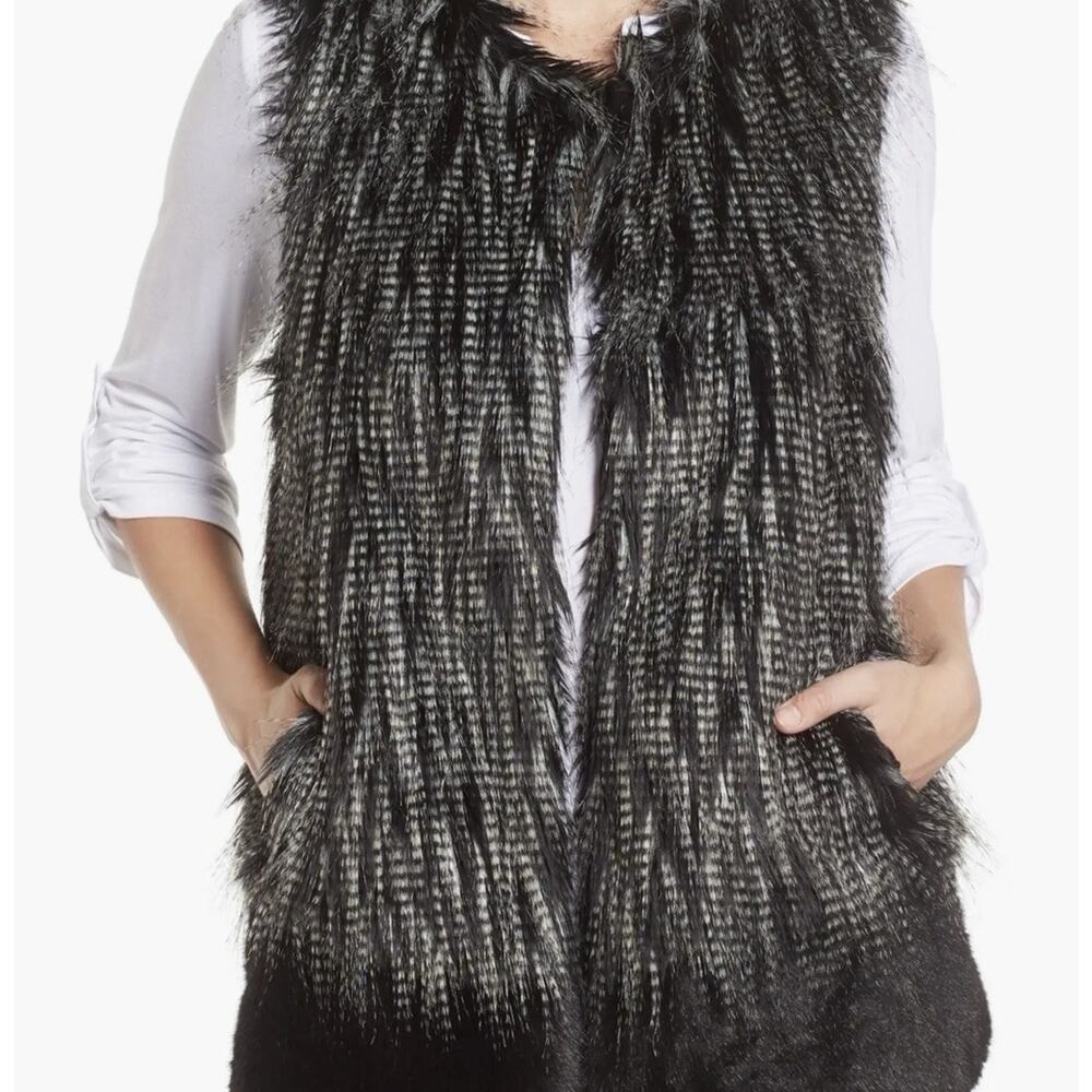Parkhurst Faux Fur Feathers Vest Size S/M‎ Boho Festival Western Outdoors